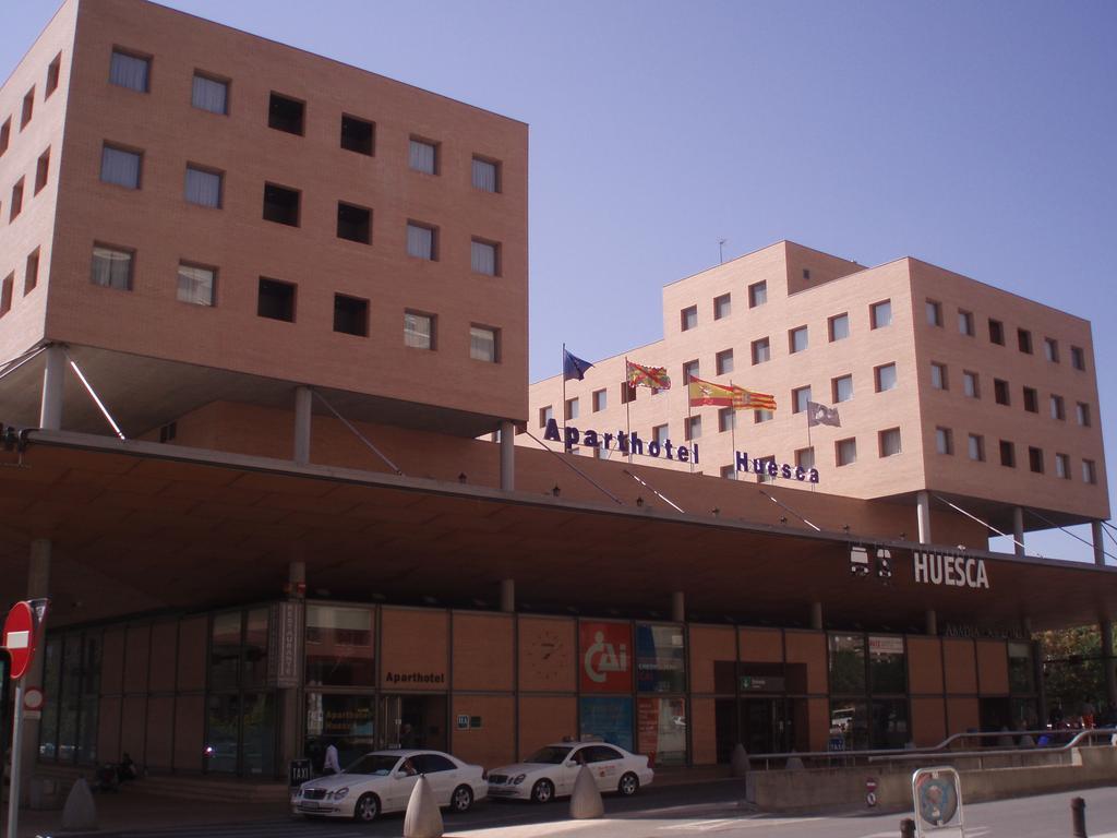 Aparthotel Sercotel ウエスカ エクステリア 写真