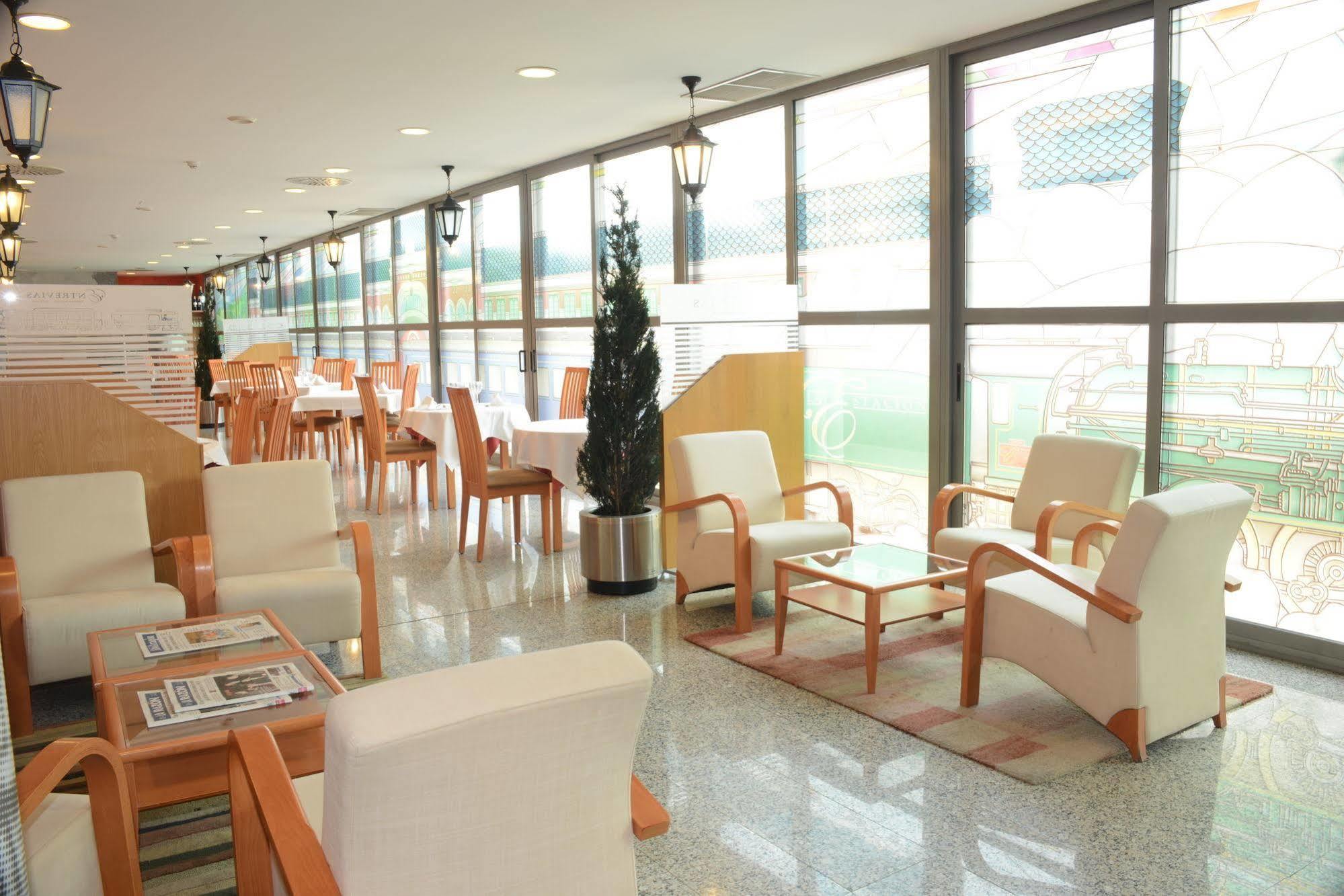 Aparthotel Sercotel ウエスカ エクステリア 写真
